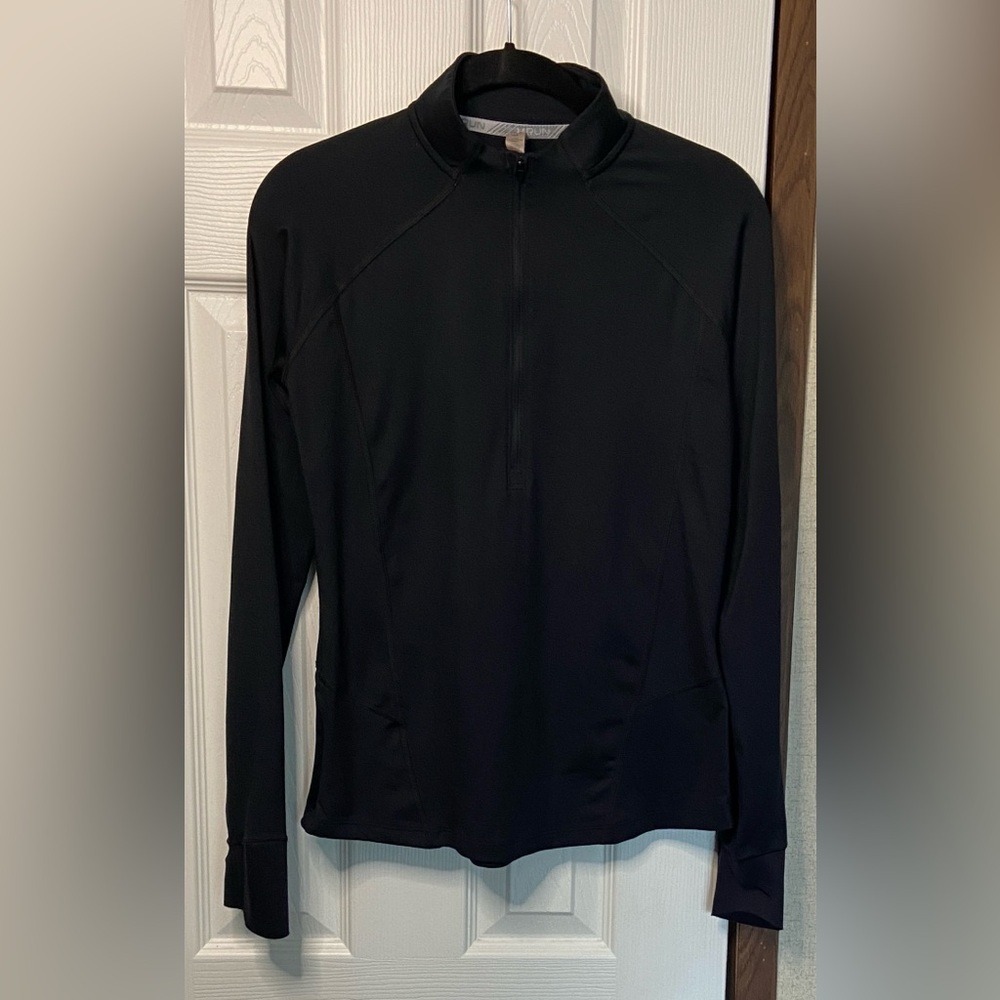 Under Armour Women's Black Fitted Quarter Zip Long Sleeve Athletic Top SM‎